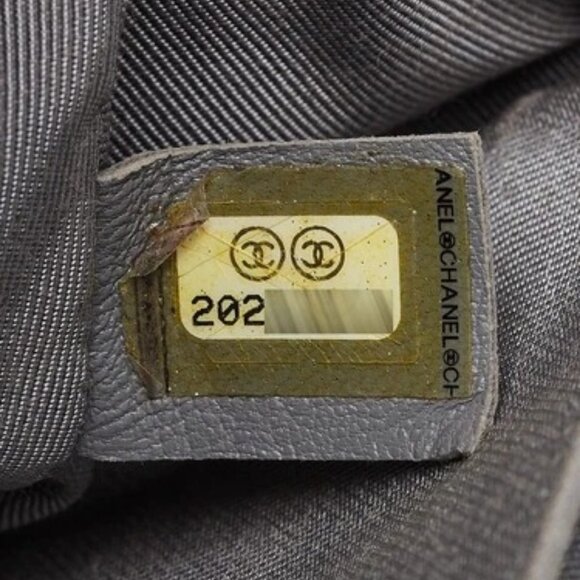 Chanel Silver Quilted Lambskin Leather Small Boy Bag - Picture 9 of 9